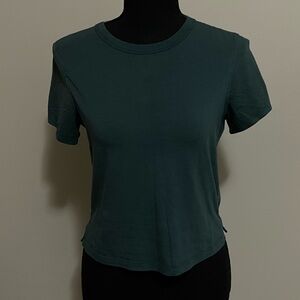 Lululemon Classic Fit Top